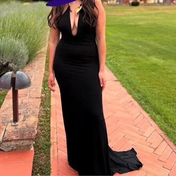 NBD The Sansa Maxi Dress in Black - Picture 5 of 12